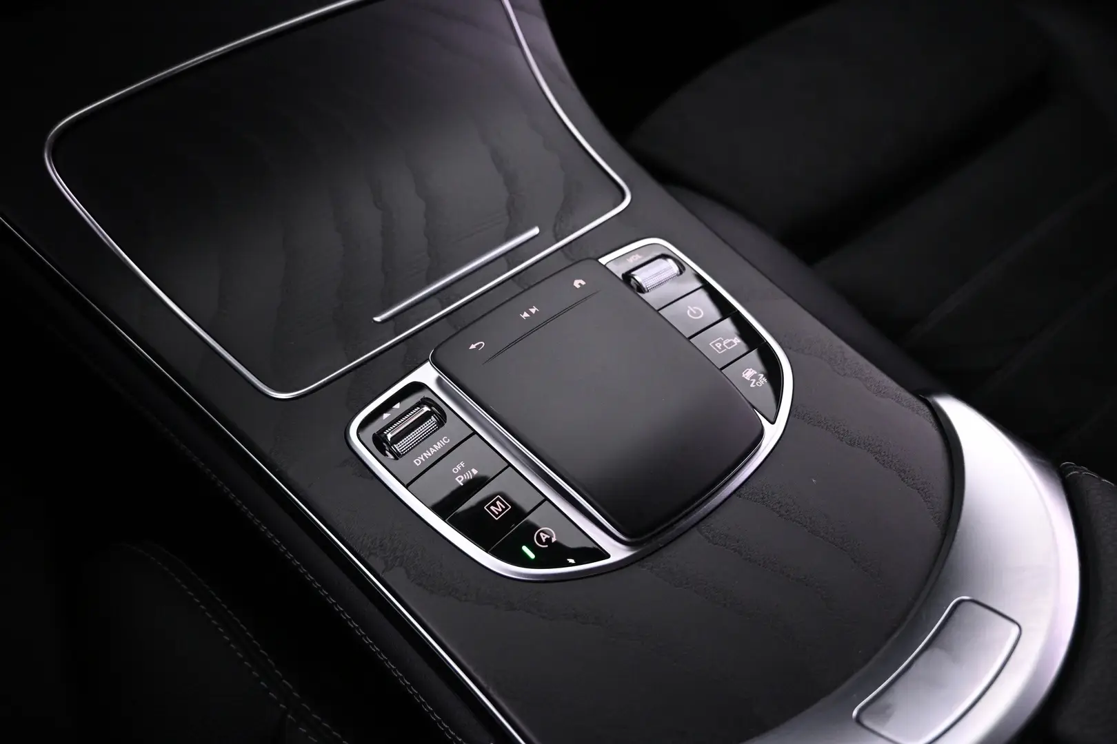 Car Image - I6WWHlFLIzLl0N44DReBl