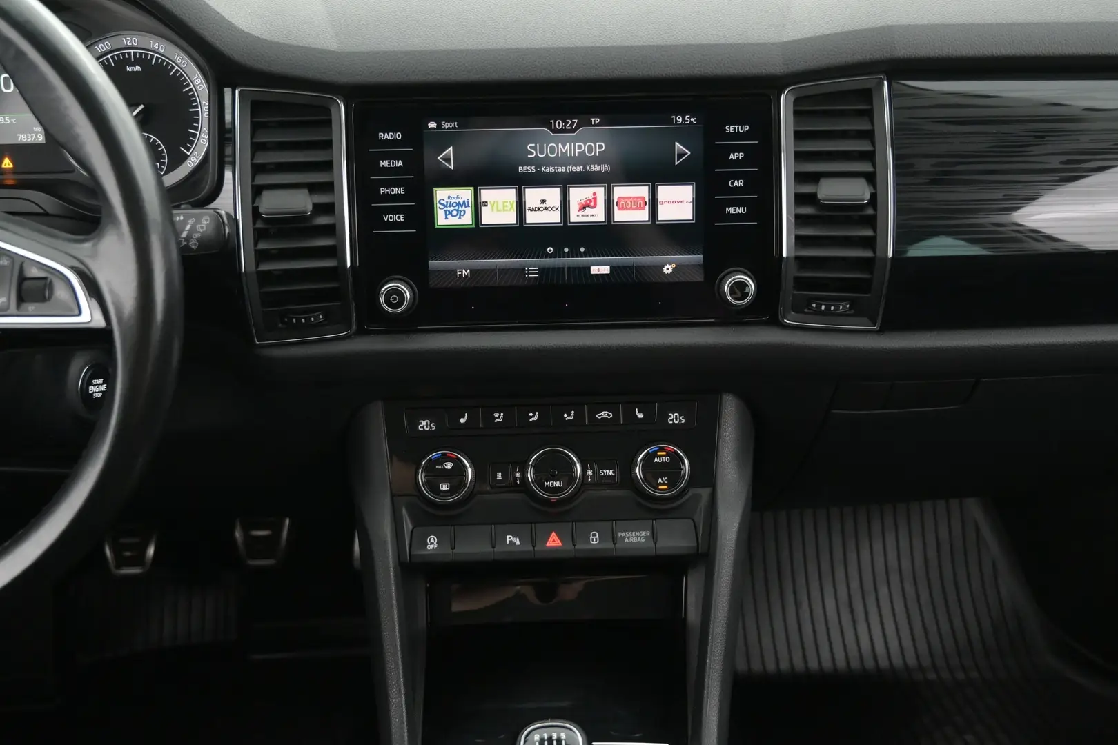 Car Image - 6VAlMILiVP9J8KbHu6L2pJ