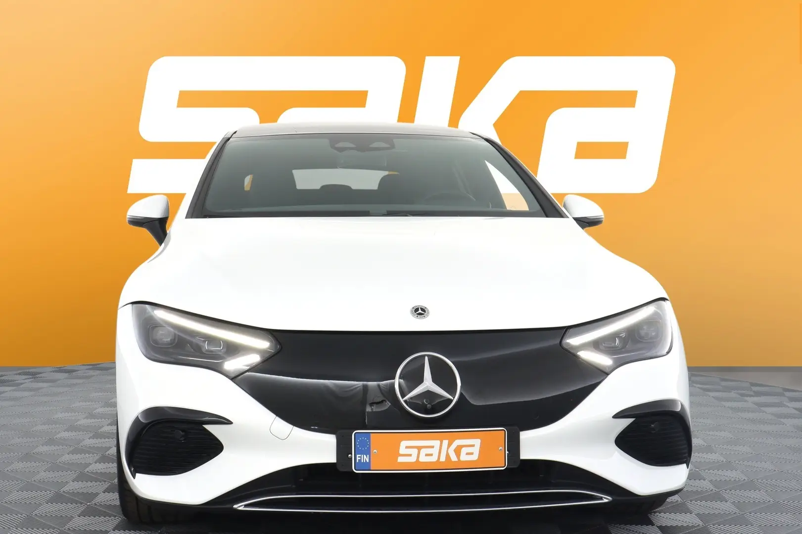 Car Image - 4qCFsJLHEQYdMk4gBM8ISd