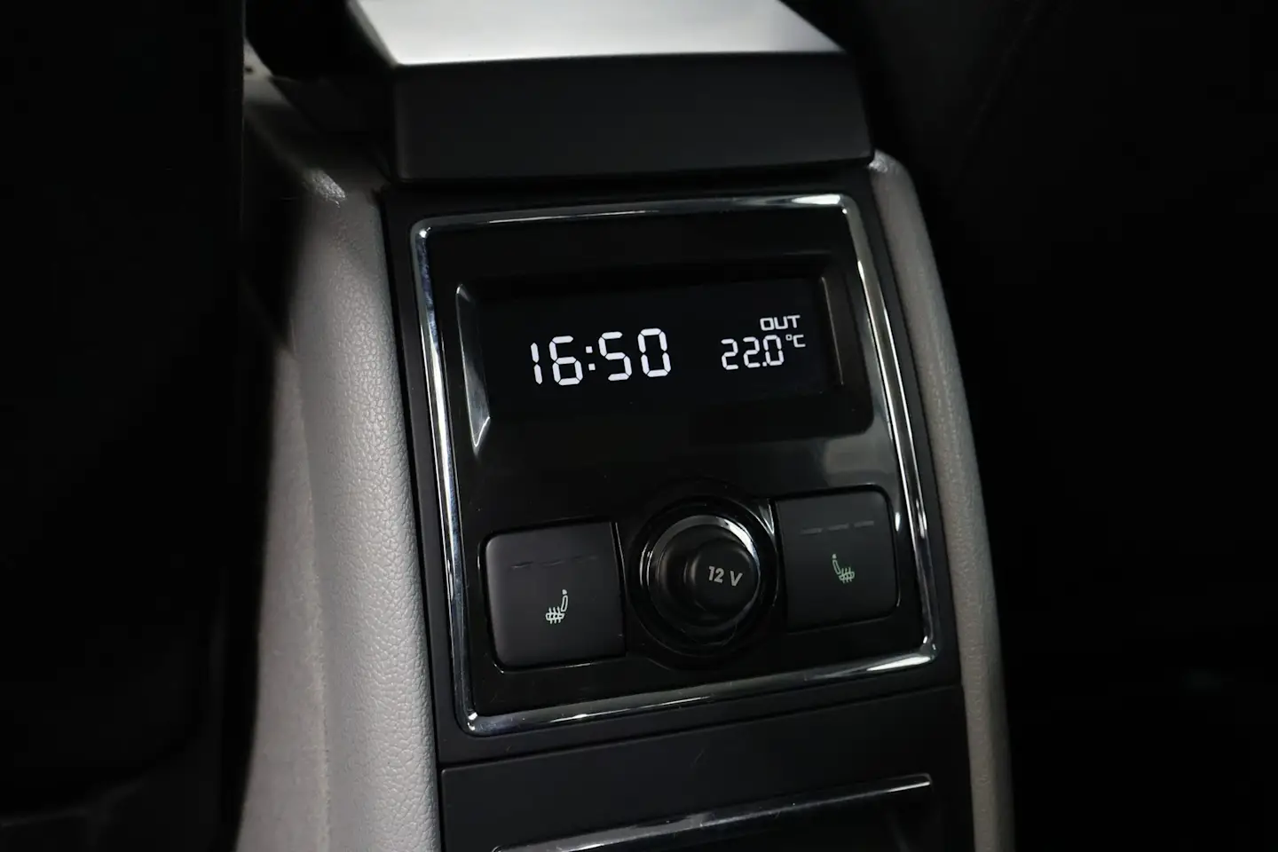Car Image - FsTkKYT7XoojYjjK0pqFY
