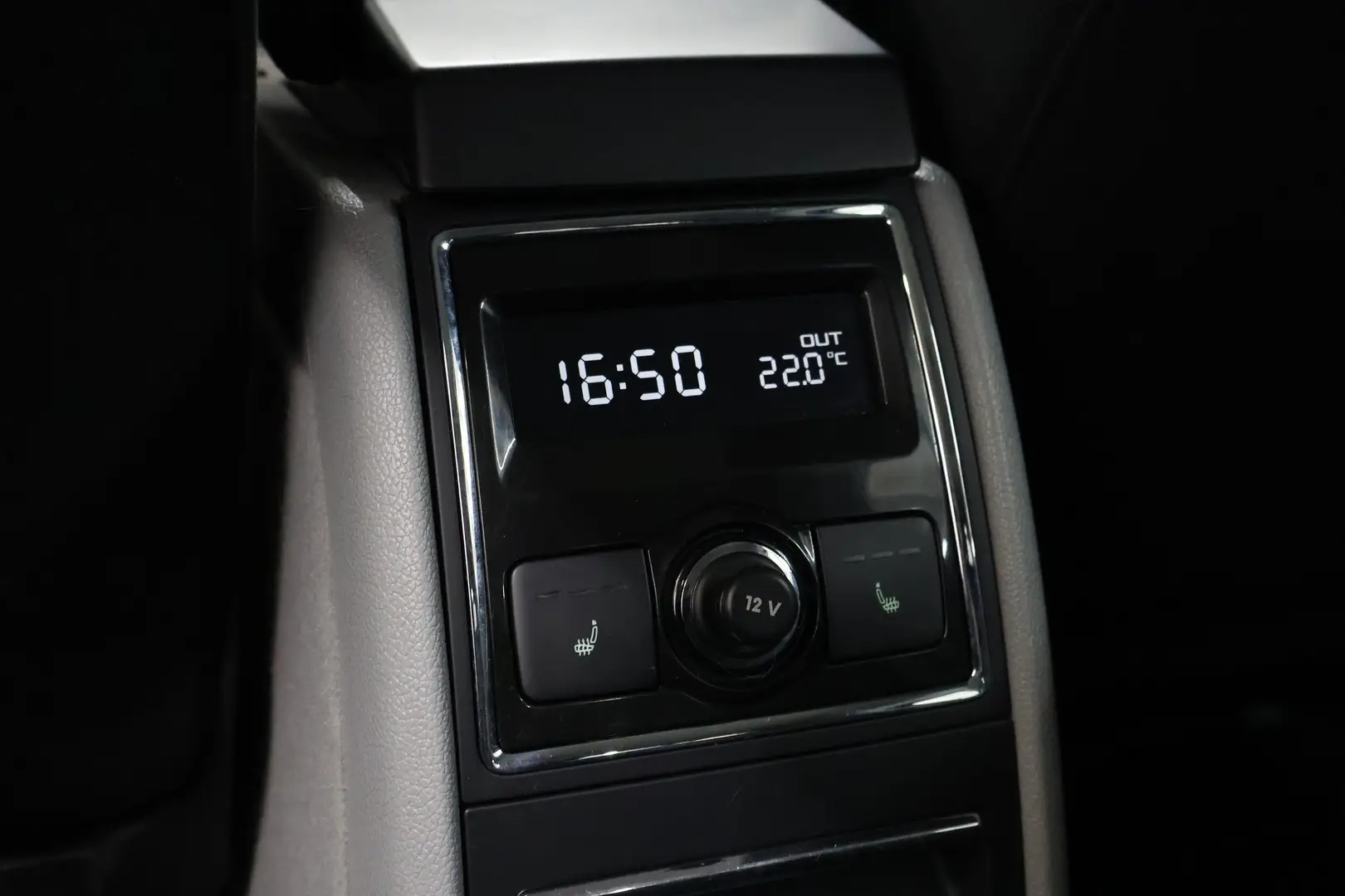 Car Image - FsTkKYT7XoojYjjK0pqFY