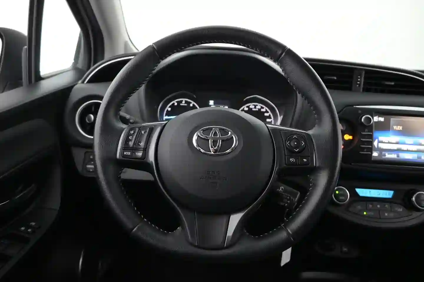 Car Image - 5KIhKGC6SYeJEgmQmi2q08