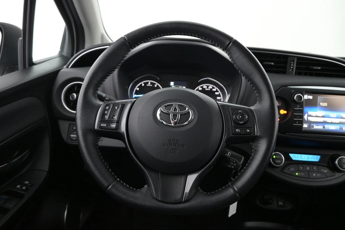 Car Image - 5KIhKGC6SYeJEgmQmi2q08