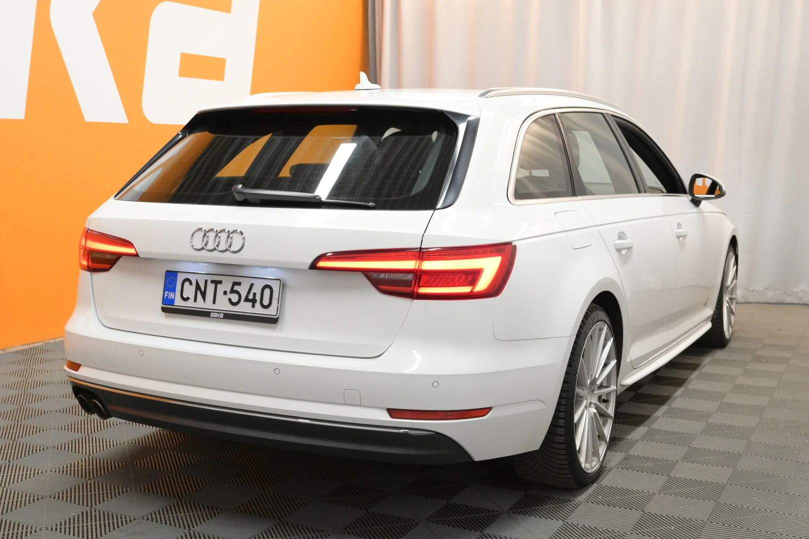 Car Image - 3j81tjdxDTGsrvVX7UQhil