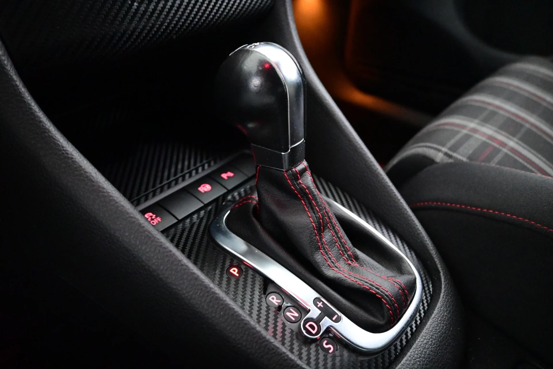 Car Image - 4XLPDrkV5p9kaRTdIyzOZK