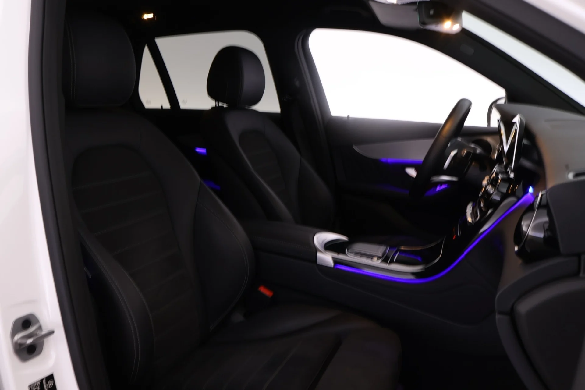 Car Image - 1hG1IAsNcOJxGHSChb9Pja