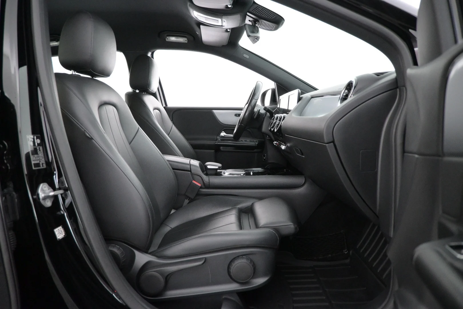 Car Image - 2XsBMLDsHuunN0Ii5bFRpf