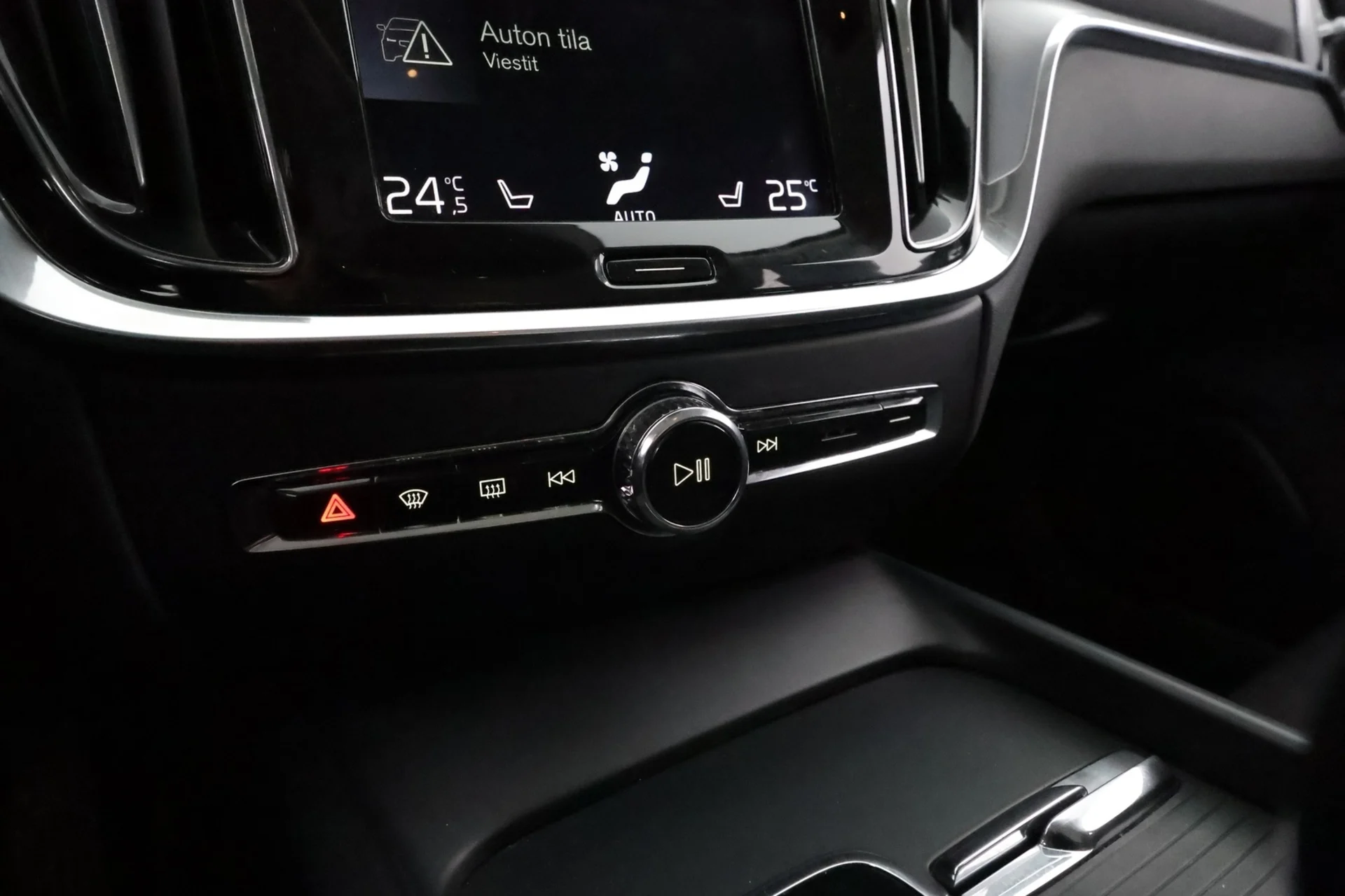 Car Image - 2oQnU4J5rh0TK5cJneX9qk