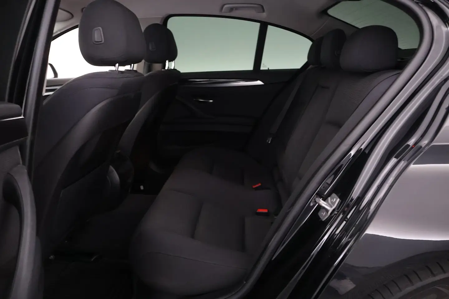 Car Image - 6YFRJ6GbySj6uA15HpRHiR