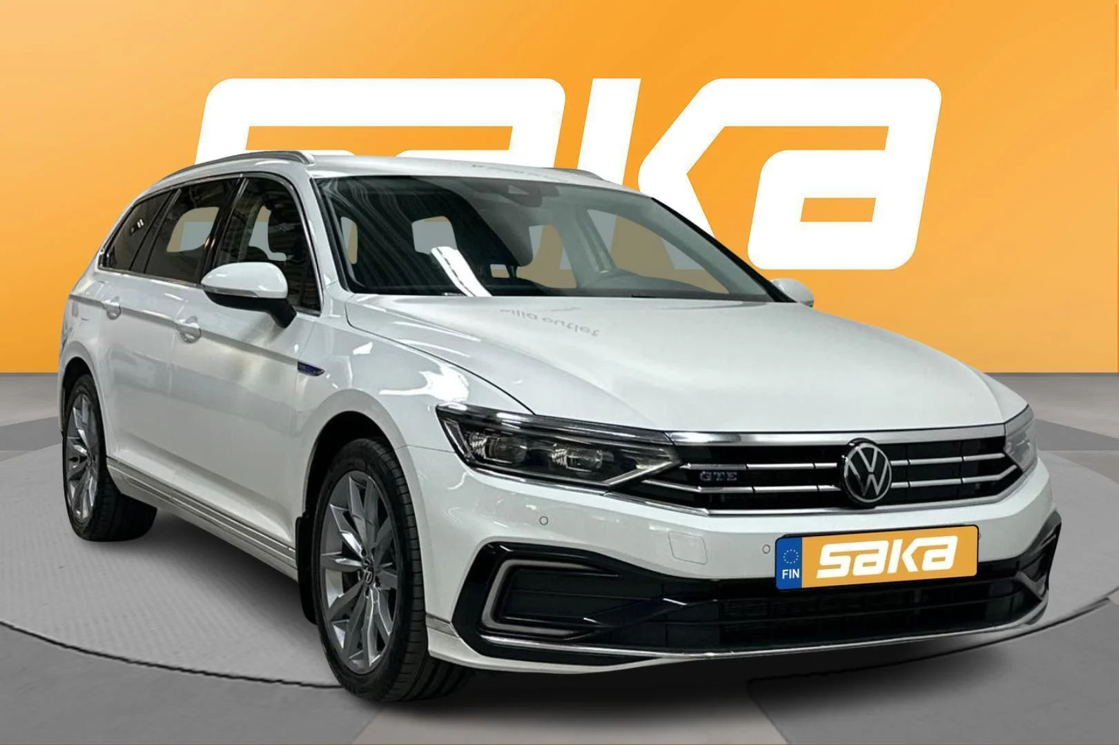Car Image - 5r48mCtR4K3bwUSQDQ7pYO