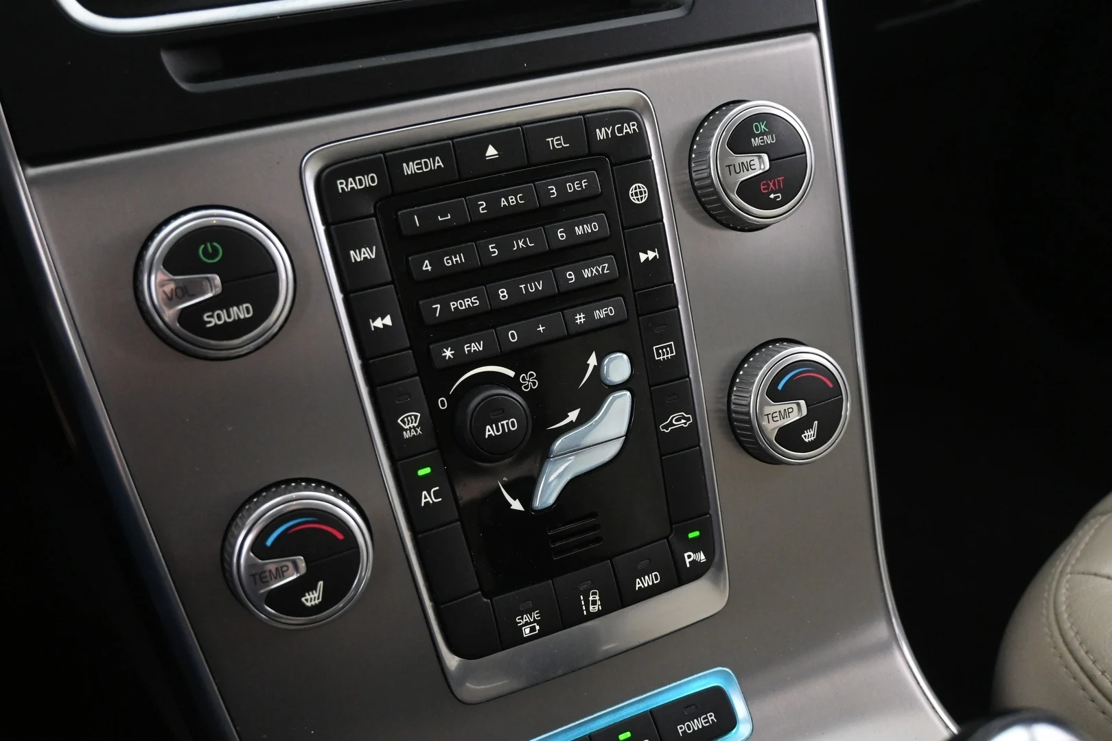 Car Image - fYT1uQerrjby0FhN9sObI