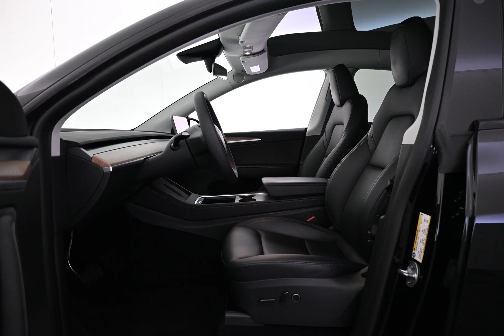 Car Image - lrOIxNyW0KvTde8lb2lvR