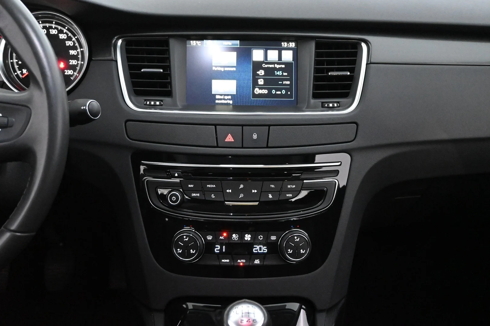 Car Image - 45DTvoiAGSA20WS12nNClK