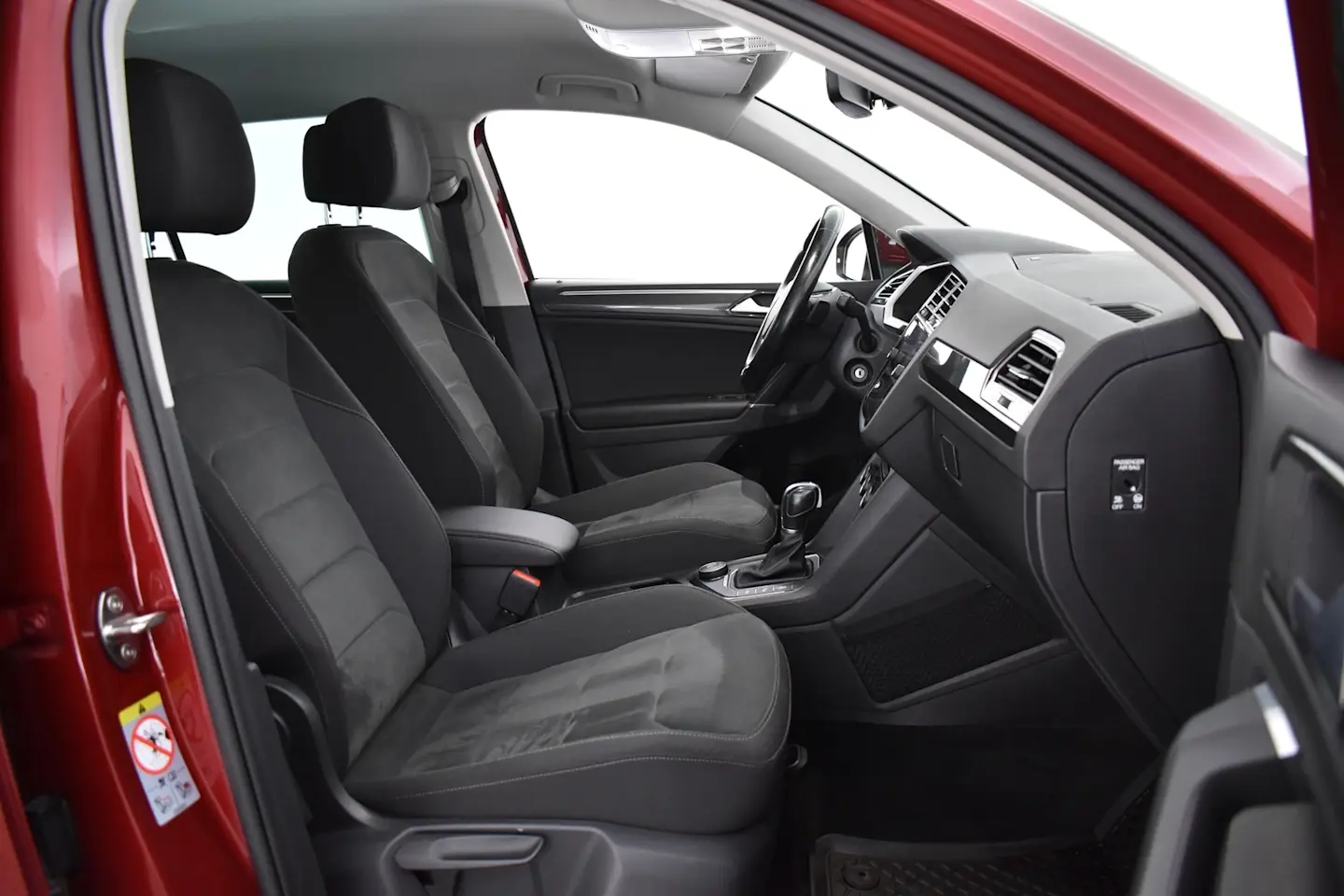 Car Image - 4621YZsouswUUnSQfYXKs3