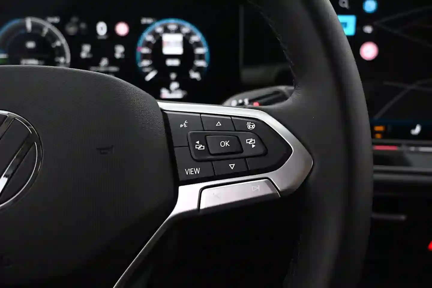 Car Image - 3slfATf0rNdZgaj7HNn875