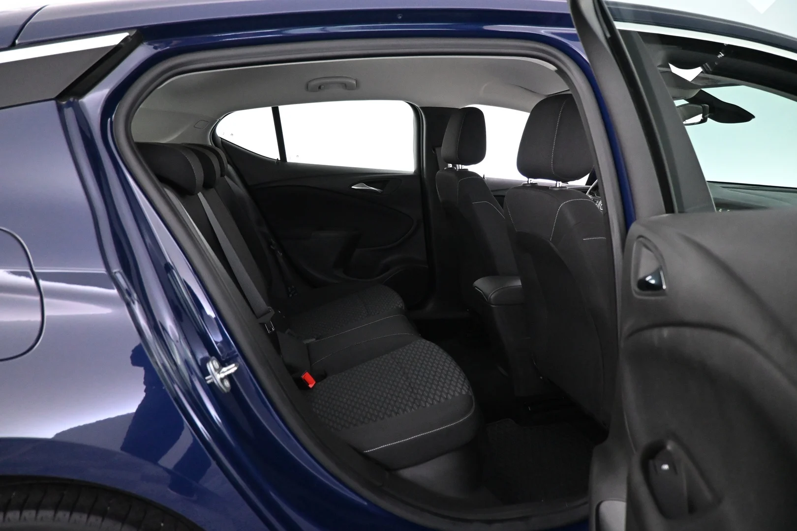 Car Image - 2ANSEmNfqXD3r3ZCAeLpcf