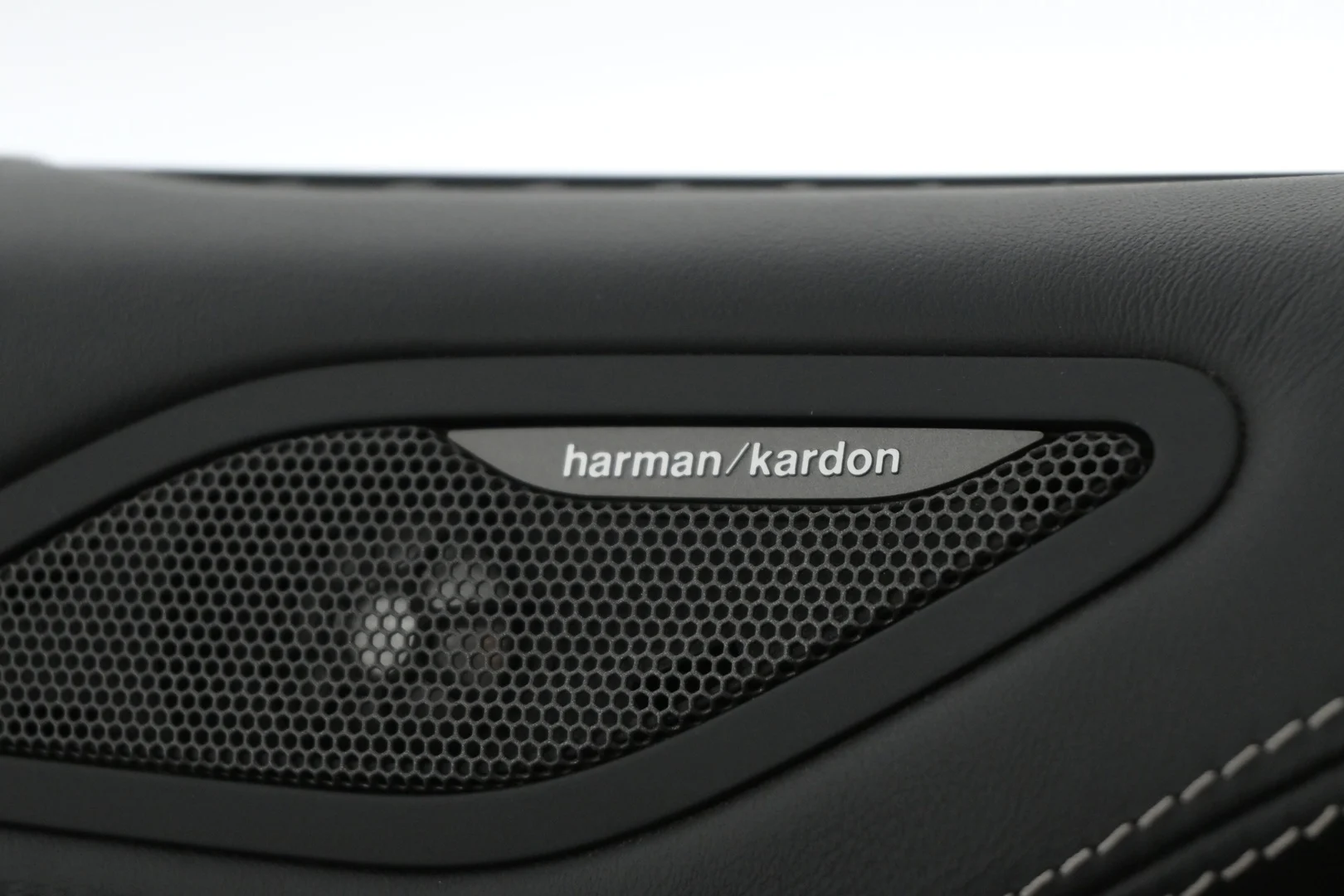 Car Image - 4sQgBDSMBb8rvOukDy7kPw