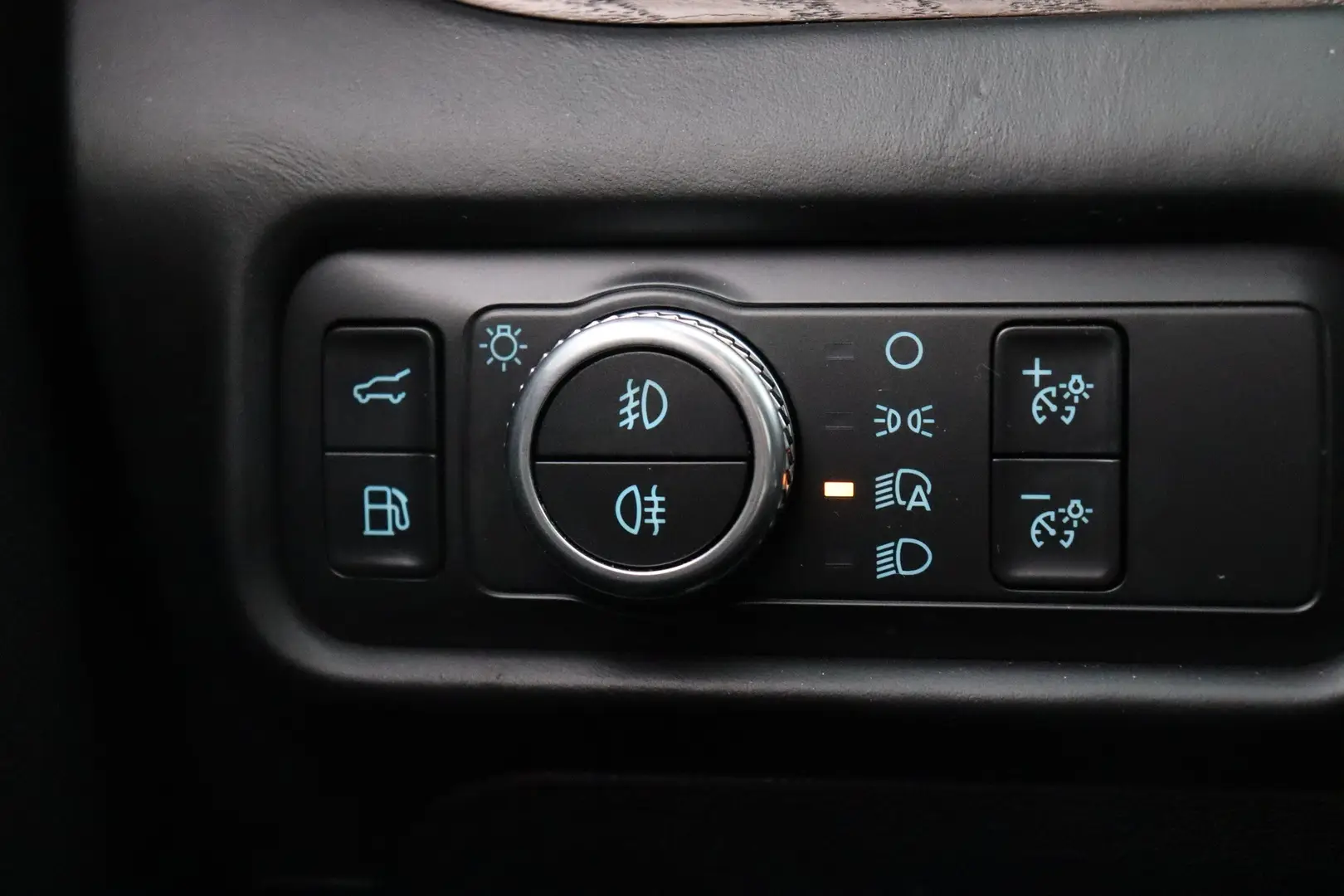 Car Image - 17yrcklsMArB50WLDaLeZQ