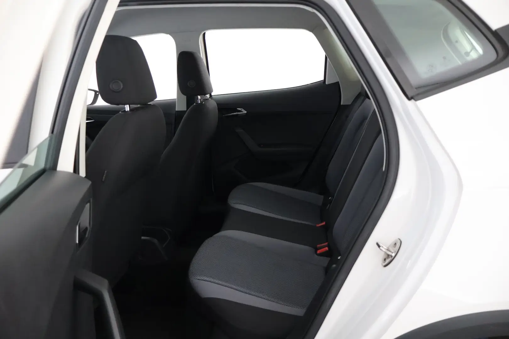 Car Image - N1keoTs1Q4iuLavNLbBDI