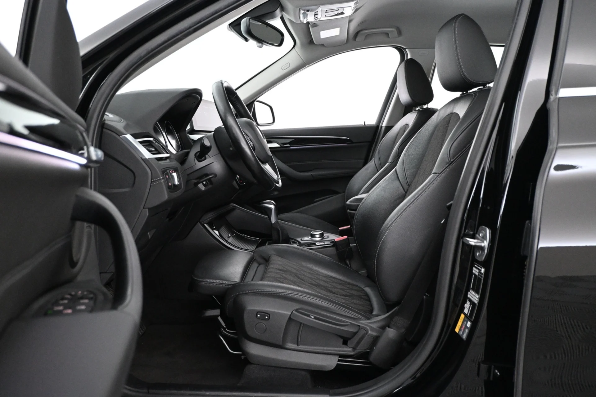 Car Image - 5NzZh4SHFf64lgO9fo861k