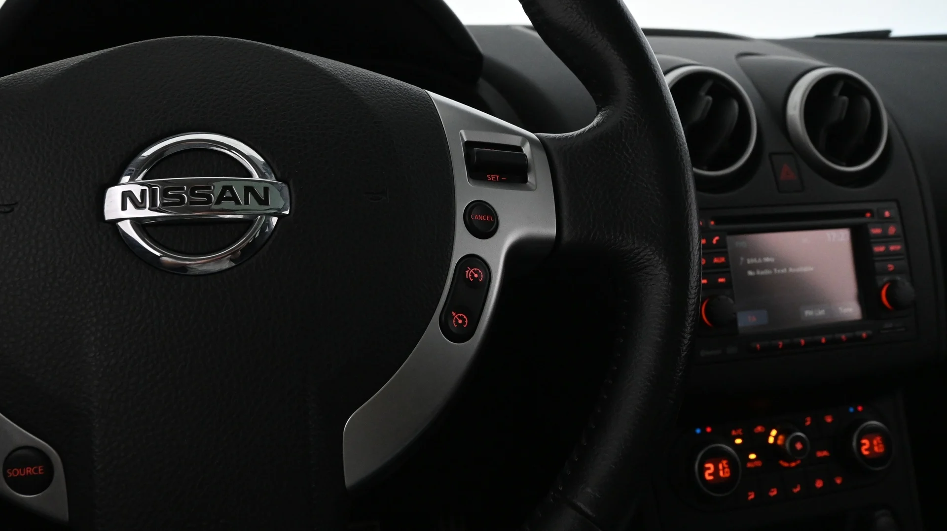 Car Image - 1Ad9jI0KyFbx5ZbwazCNnY