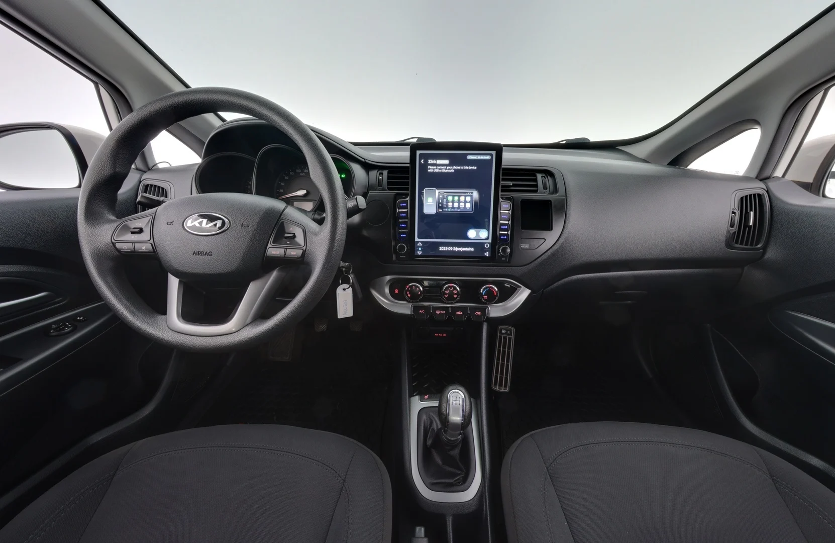 Car Image - ZUdfaHKnE8dPb2IS2j6w1