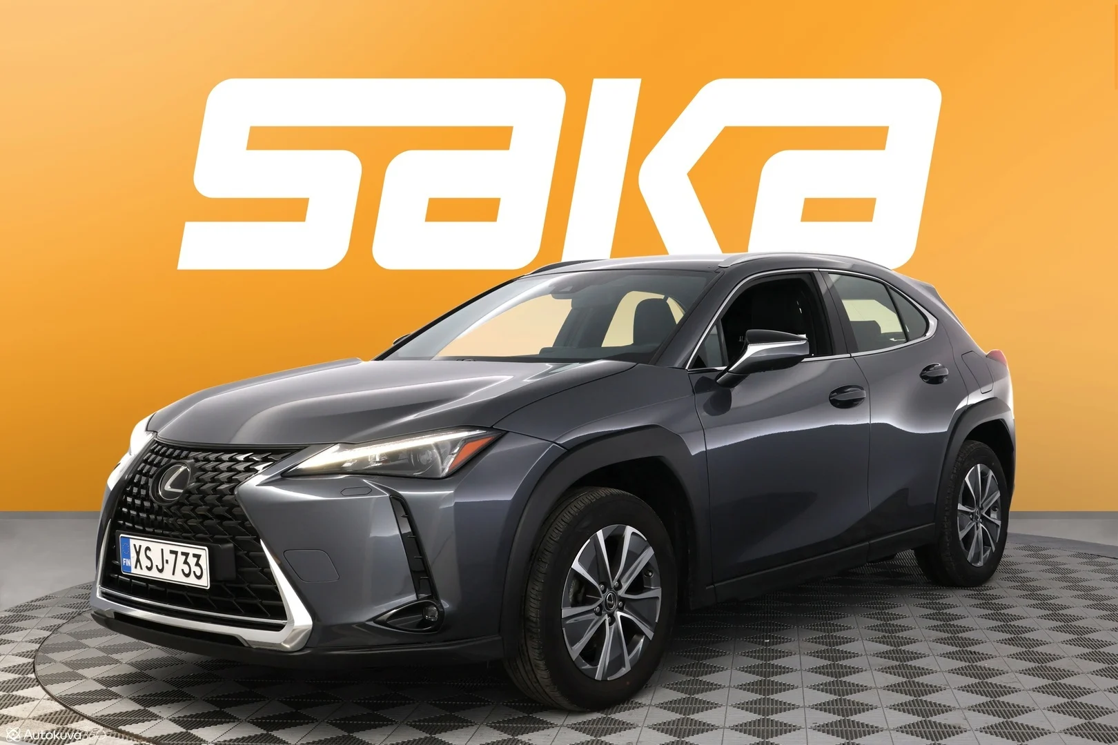 Car Image - 3Lxx1tuTk9mJaAMqc6ot8L