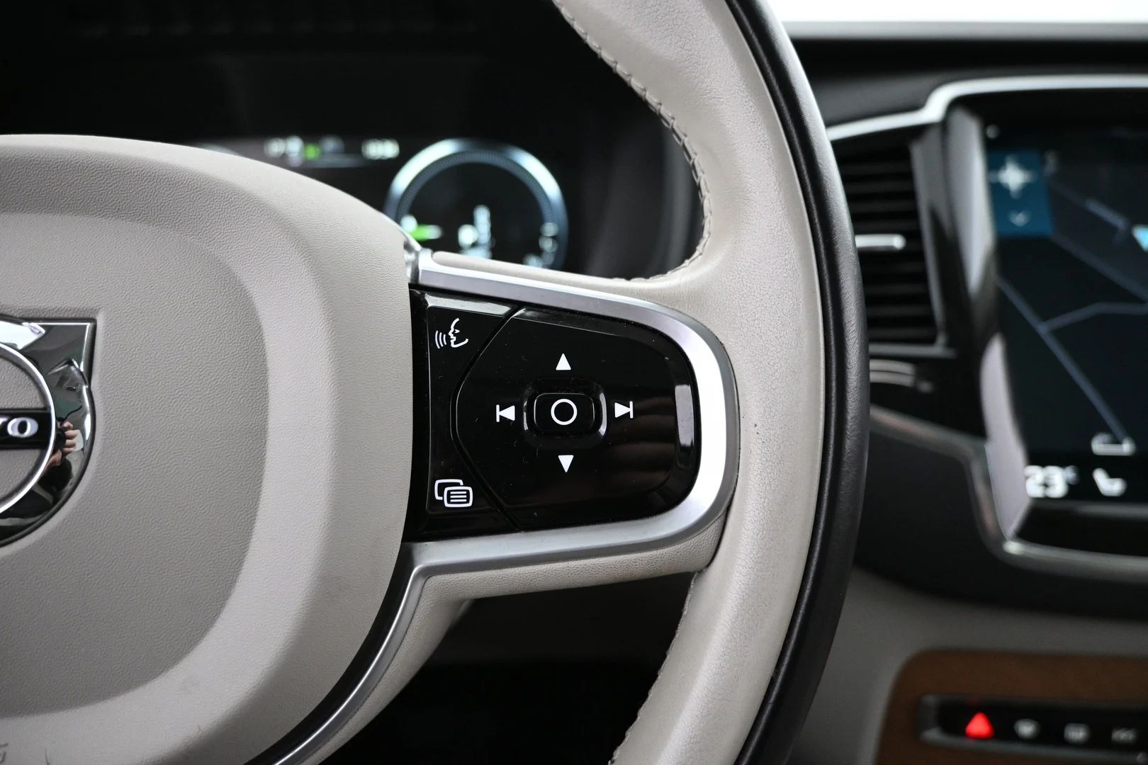Car Image - 2wcGtNnP1QaBvv7HVQU23D
