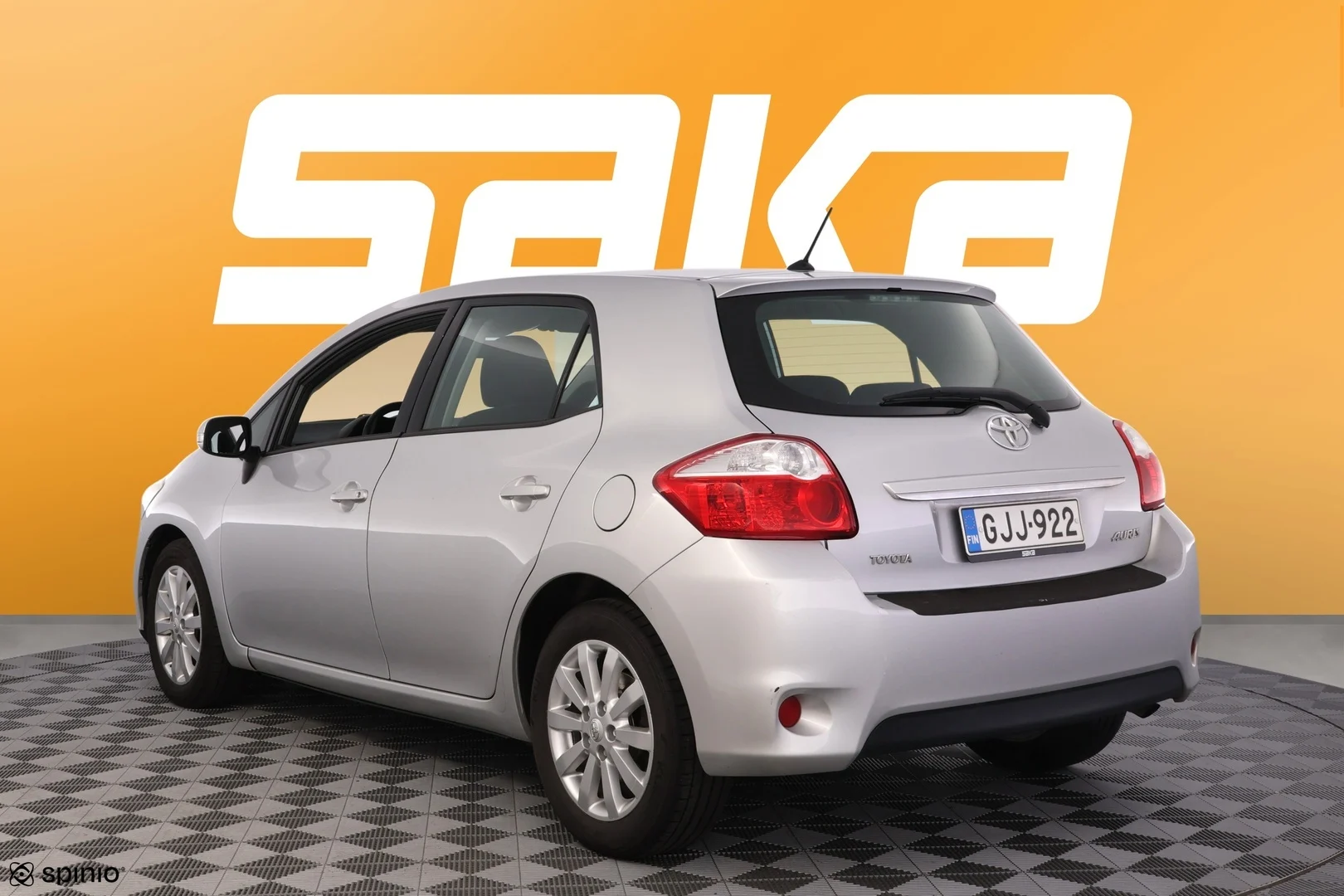 Car Image - 7jQ9K7ctaxWf2o7Me4kcw2