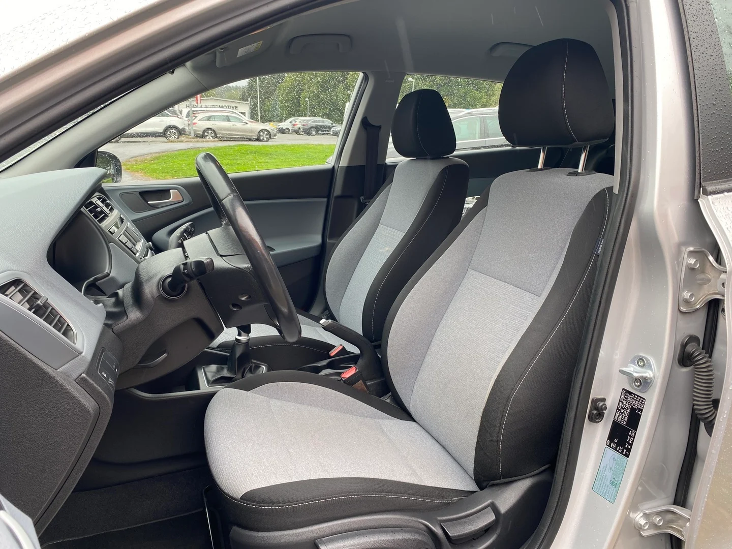 Car Image - 7IUSMkwAwoCJpLWMBLRlXY