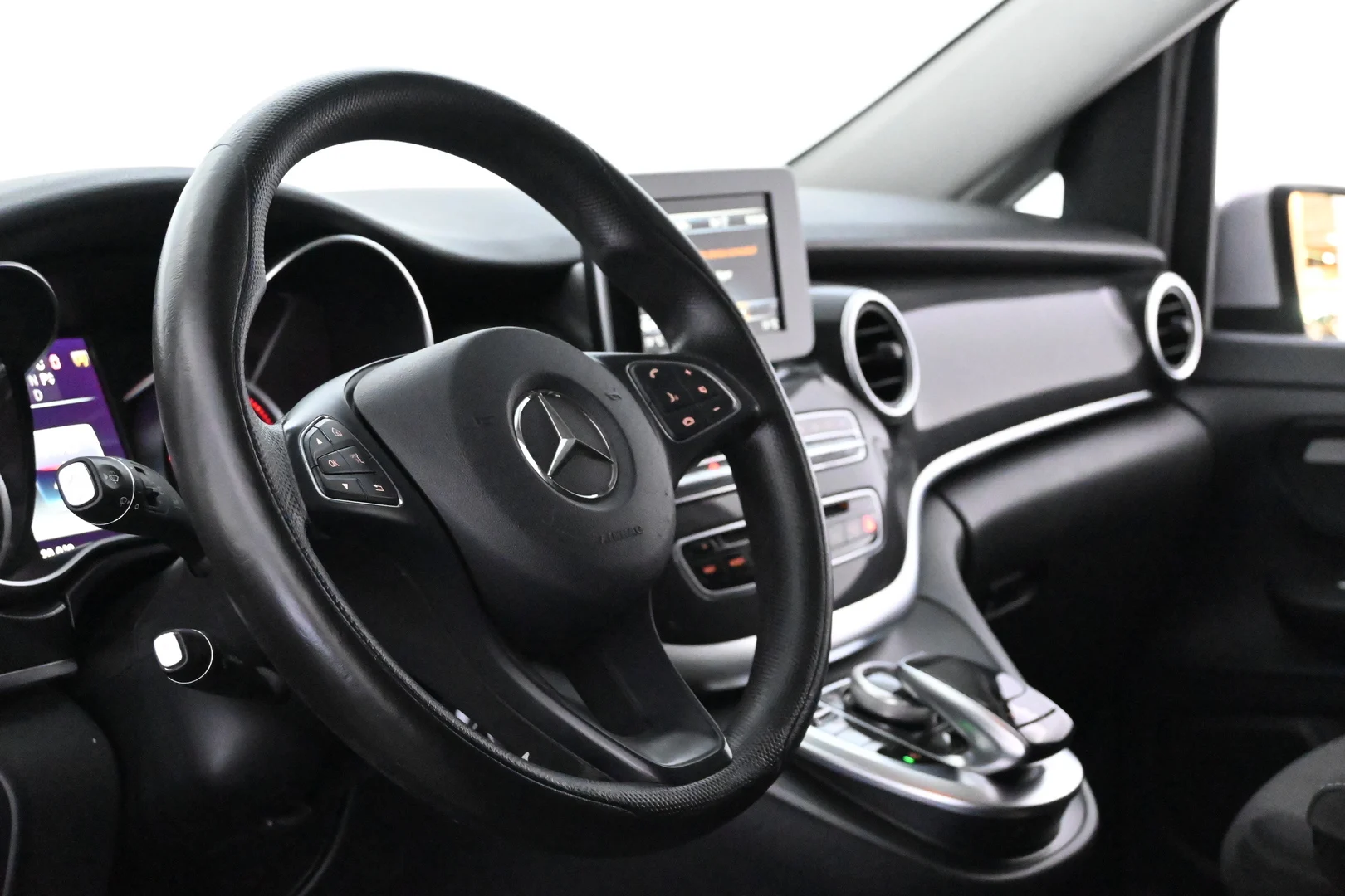 Car Image - 4NZSckPcXHchh2amfpLkb4