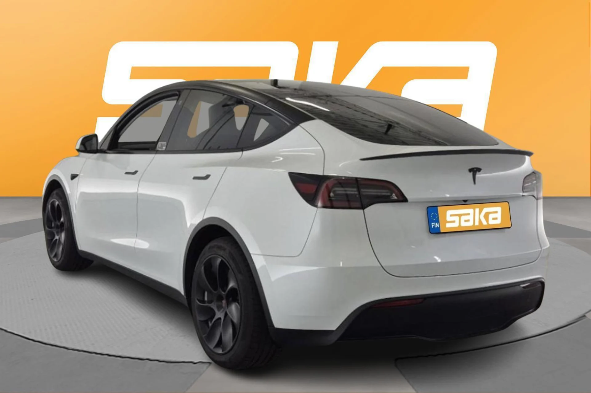 Car Image - 7rtEmxLSkywSriYfN0SzmT