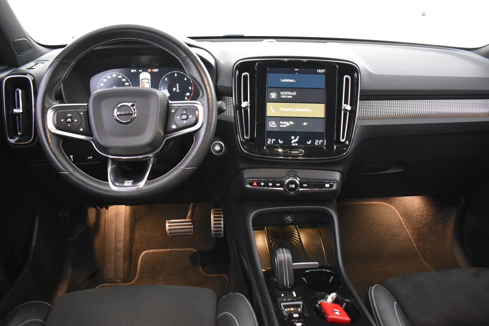 Car Image - 7BH0iLoQAK5zrQWvGs4p8e