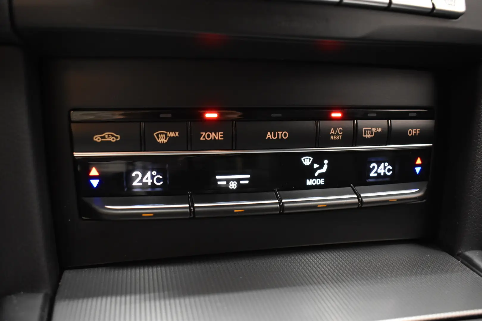Car Image - 5elYf80JxuBhuMjtxi5uoS