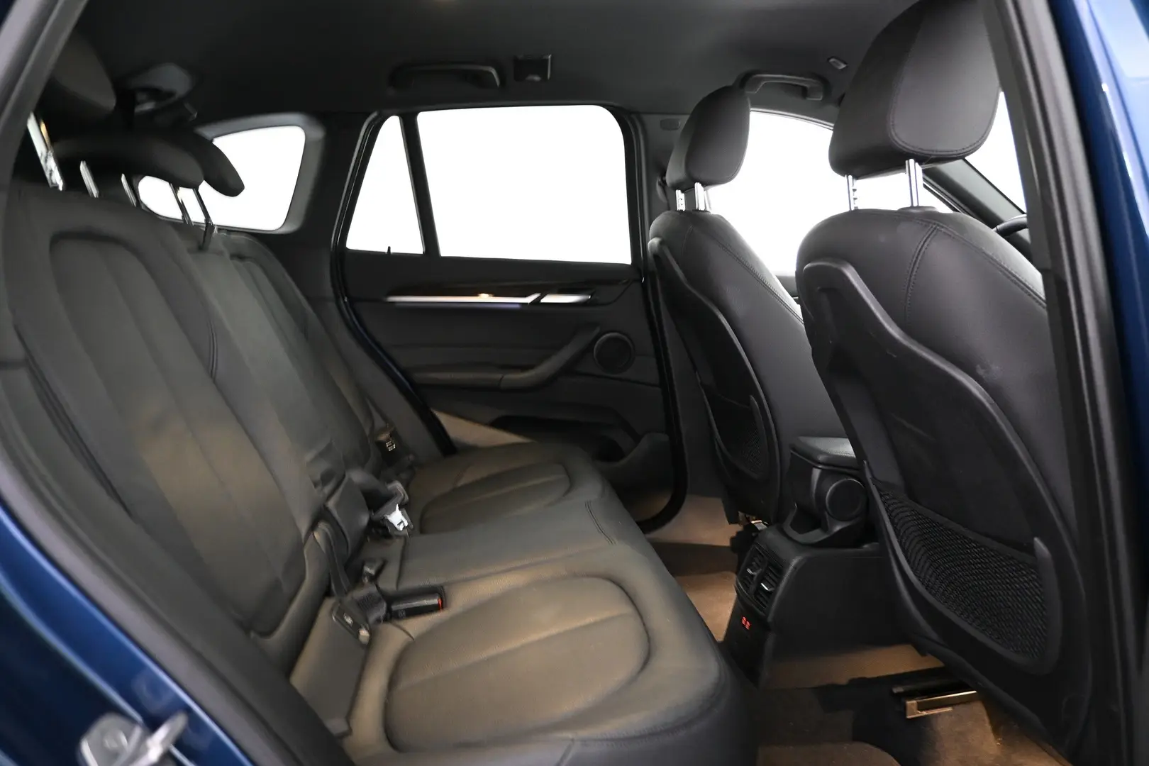 Car Image - 2VHEybPJmCtazf4pBCI5ec