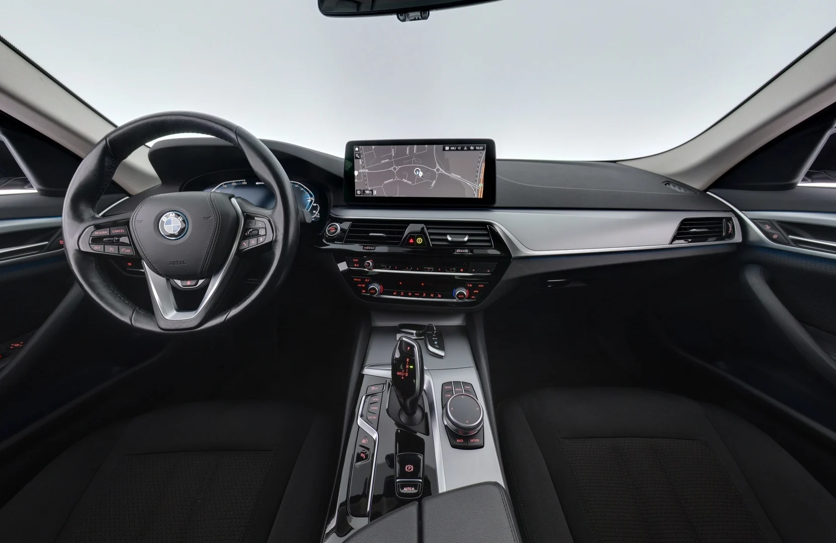 Car Image - 1irmuxXAmUYqIomKOKQ90z