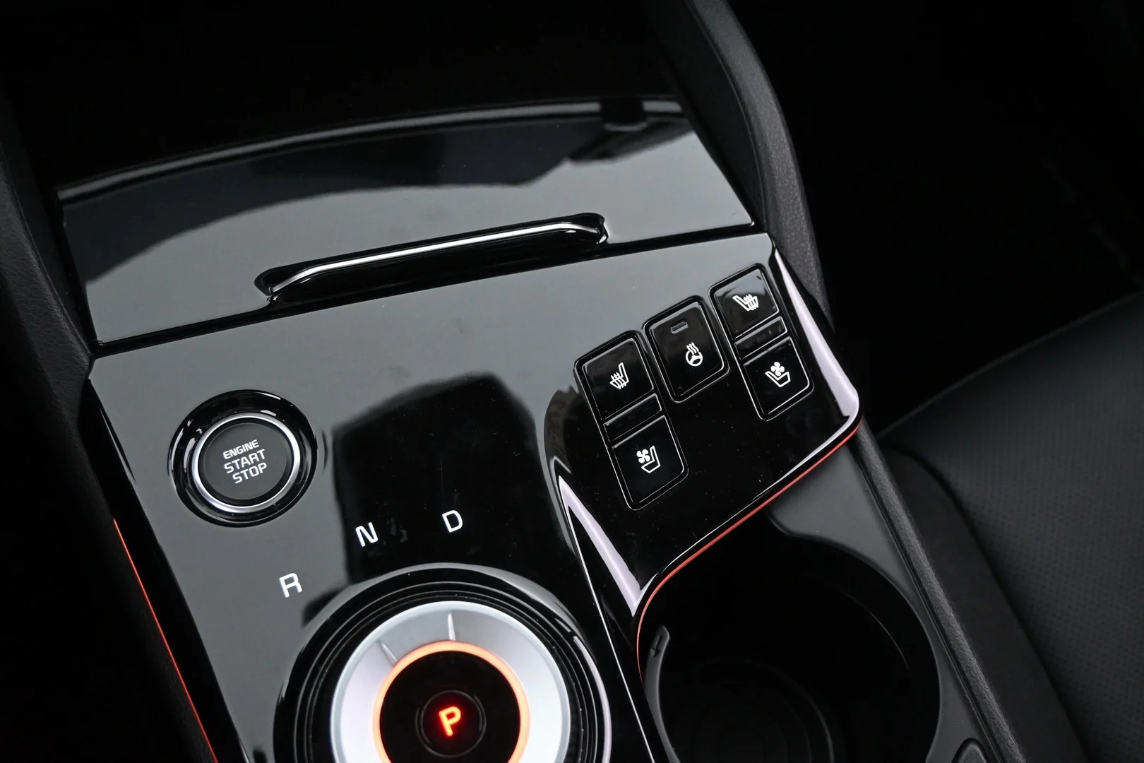 Car Image - 2gwQSyrSsmgkqziYIIplHs
