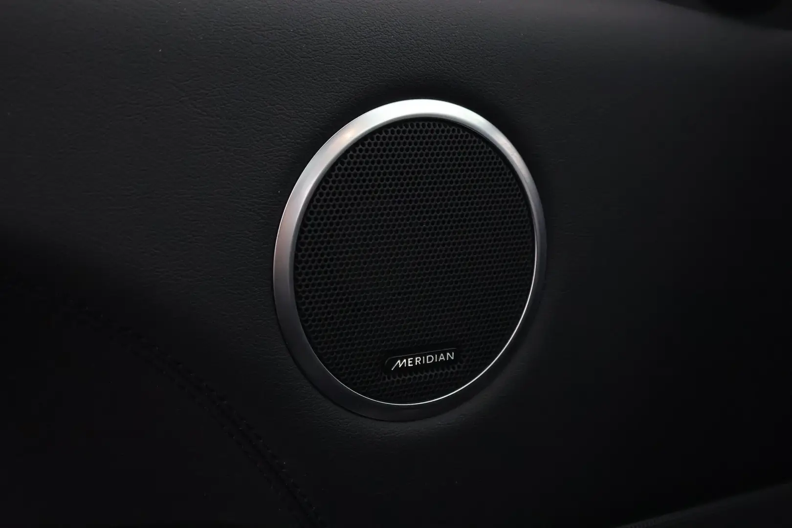 Car Image - 1fV3sgBhdwh82Hho9hR81m