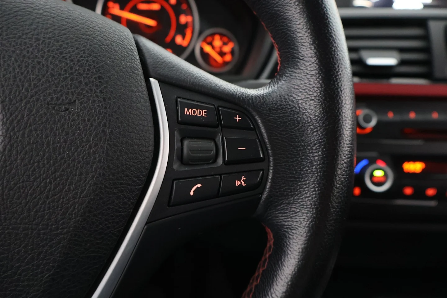 Car Image - 1hXmMYF85YESook5btj8TR