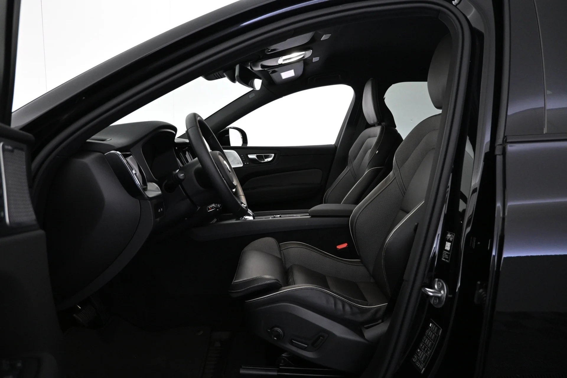 Car Image - LvWxNZOkDb2zS1IsFs4ot