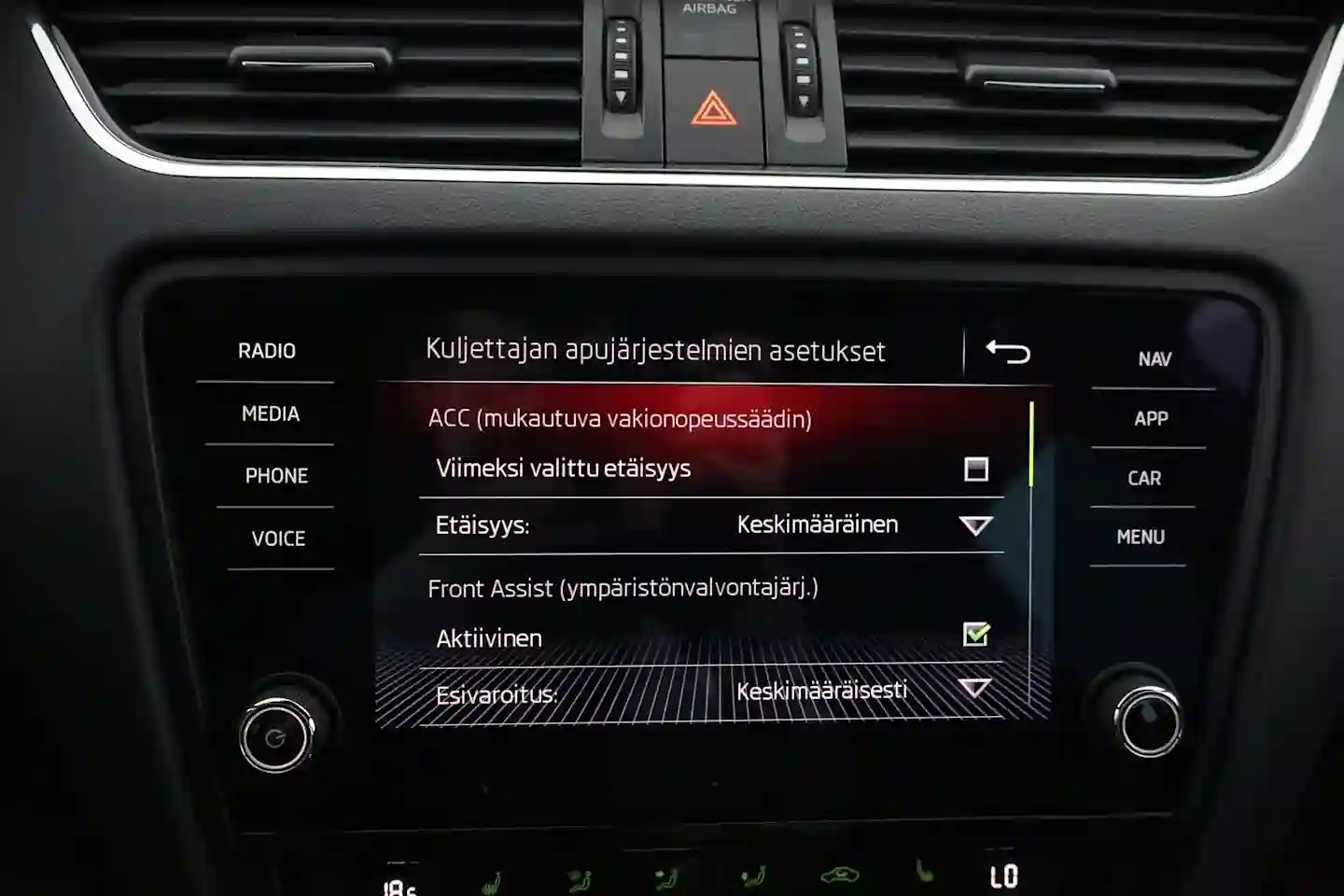 Car Image - MPrRYnI2XczWXDxOfvNVT