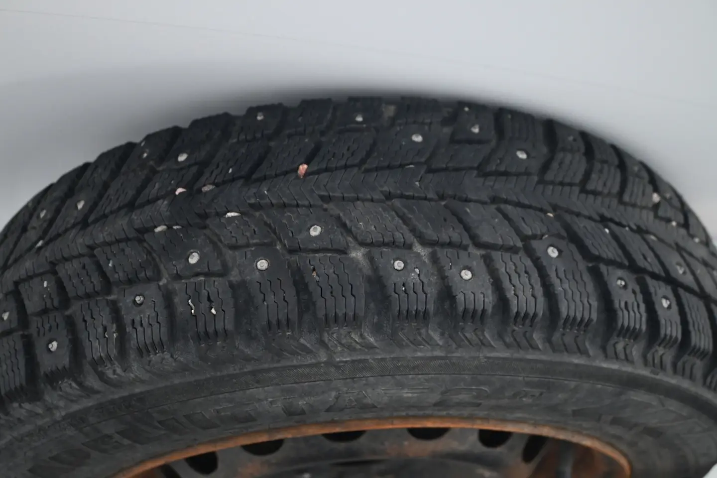 Car Image - Bq50COcCHtyH44y1wFuEy