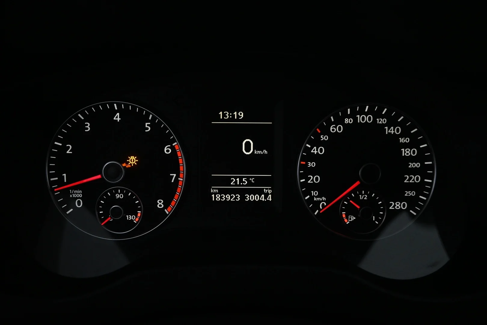 Car Image - 2yN10lbbtBj475sCoGnaEP