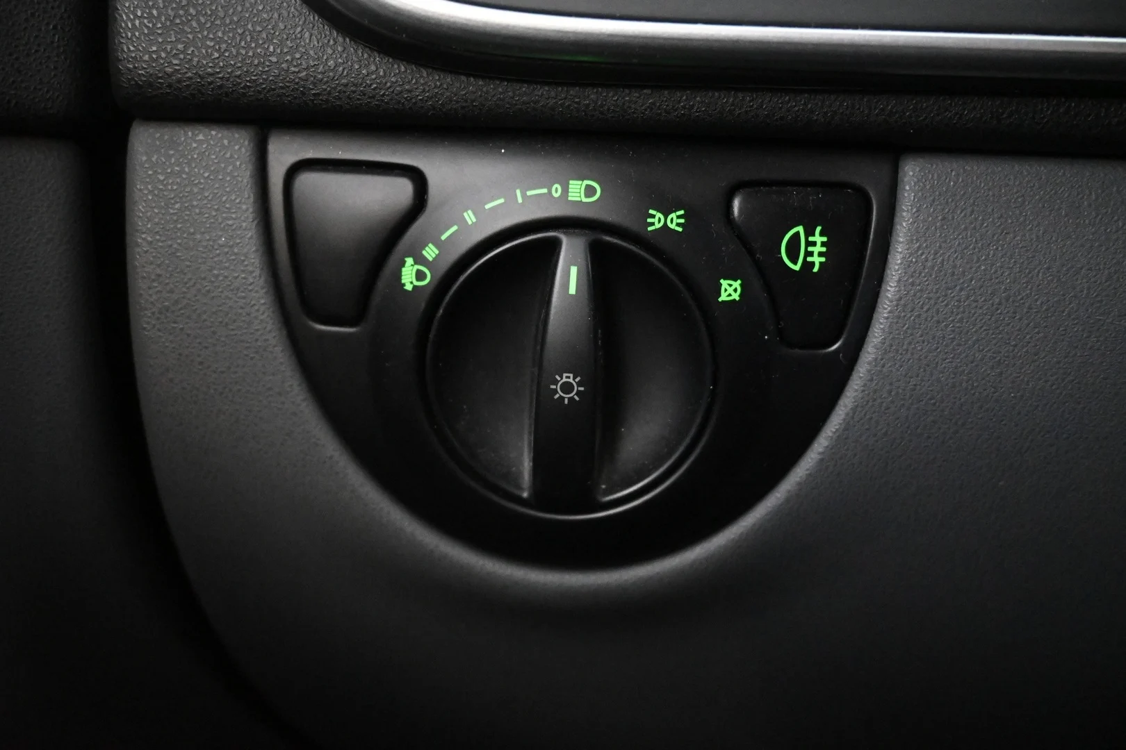 Car Image - 36F4z7DgG16AYF7K7CRZ4d