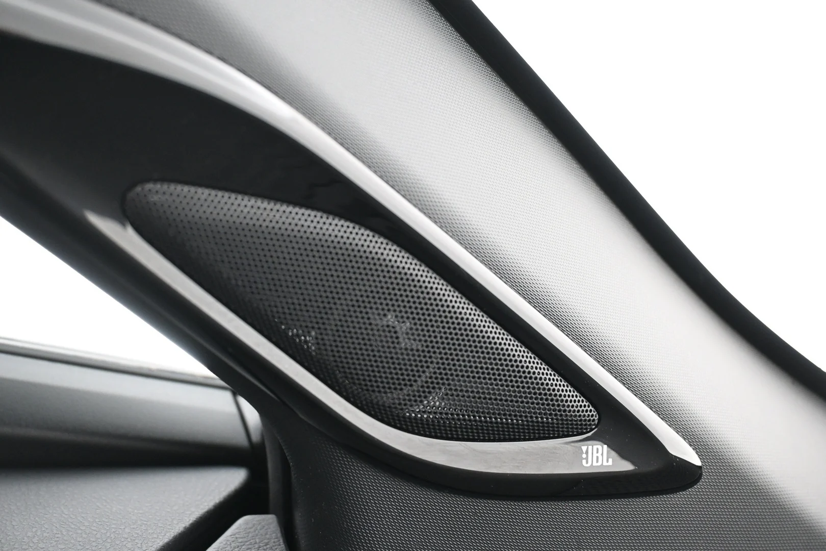 Car Image - 4DEaulb2T9ULYjw87rGzAo
