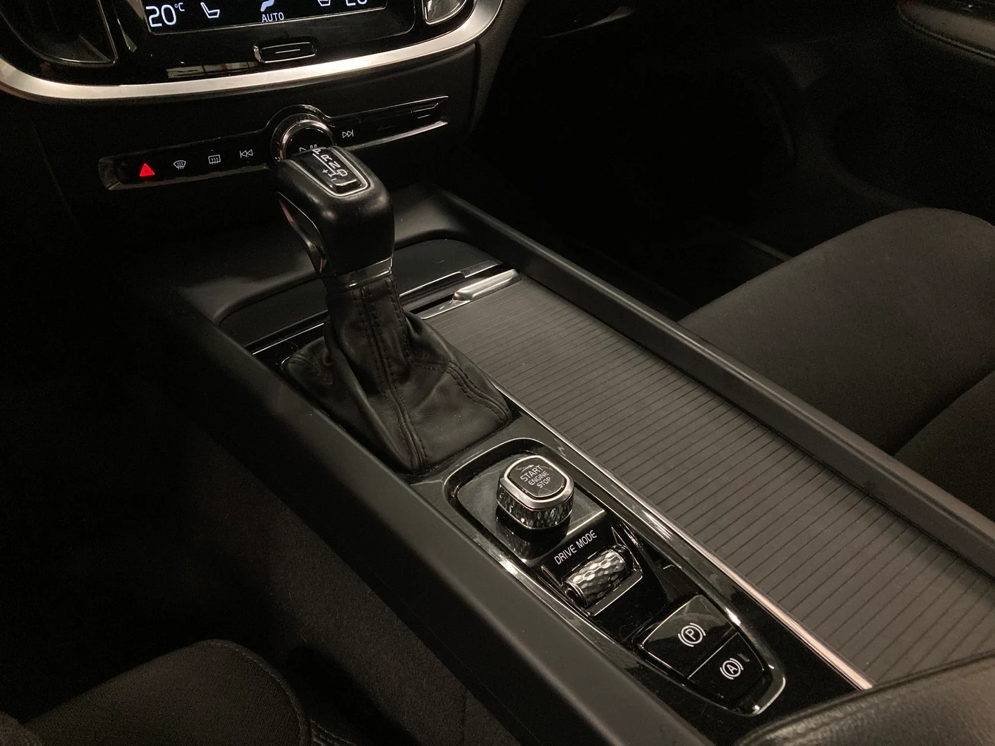 Car Image - 7H3YFGTGGn0uXx8n3YDxz8