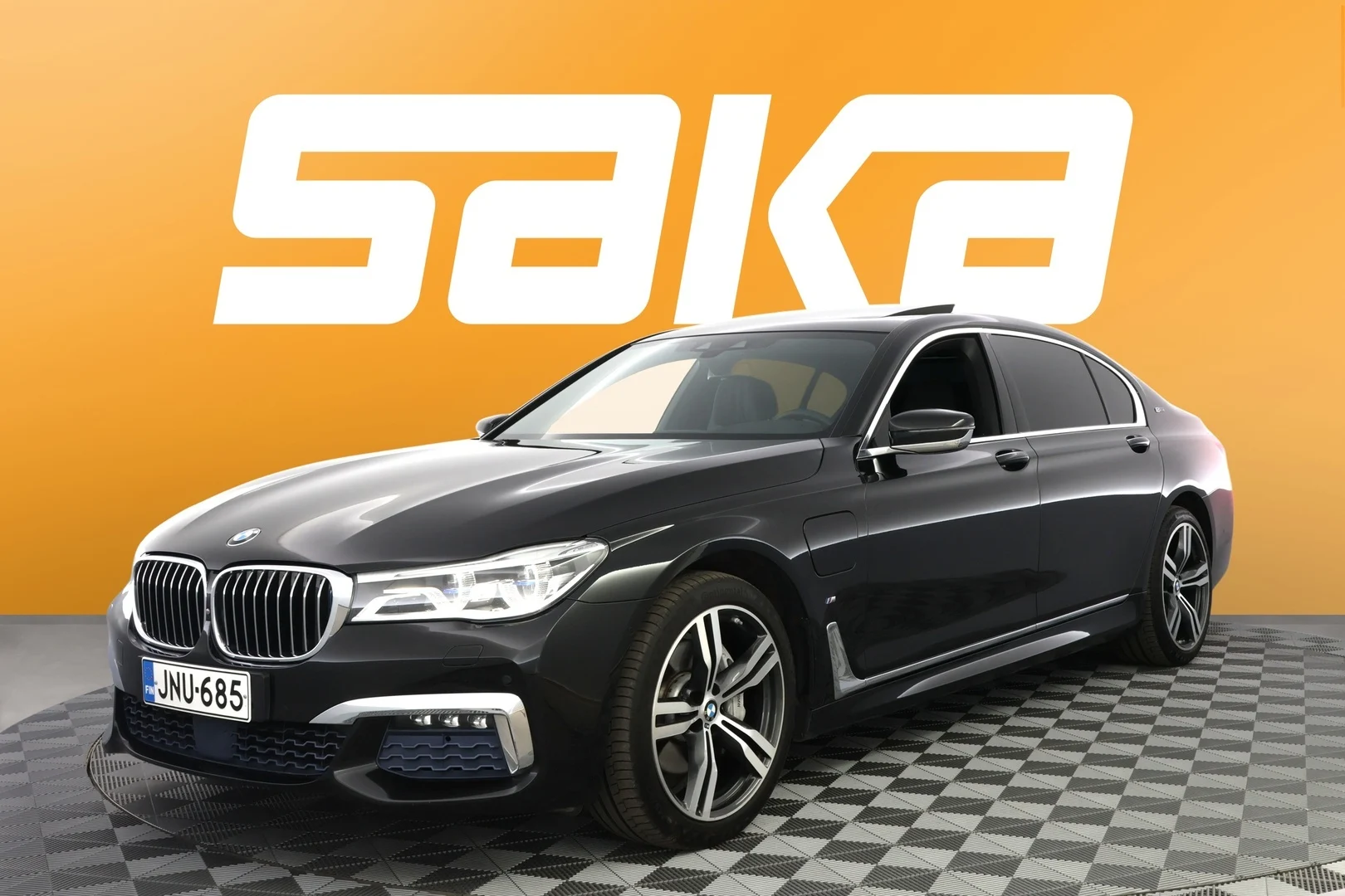 Car Image - liVEyLGqy73B1bmfjZ2No