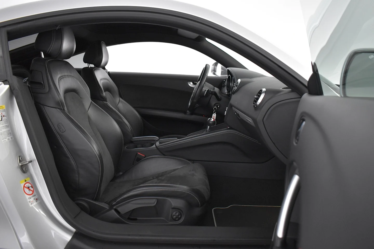Car Image - 5qE184vT2qtclcE37GxlMZ