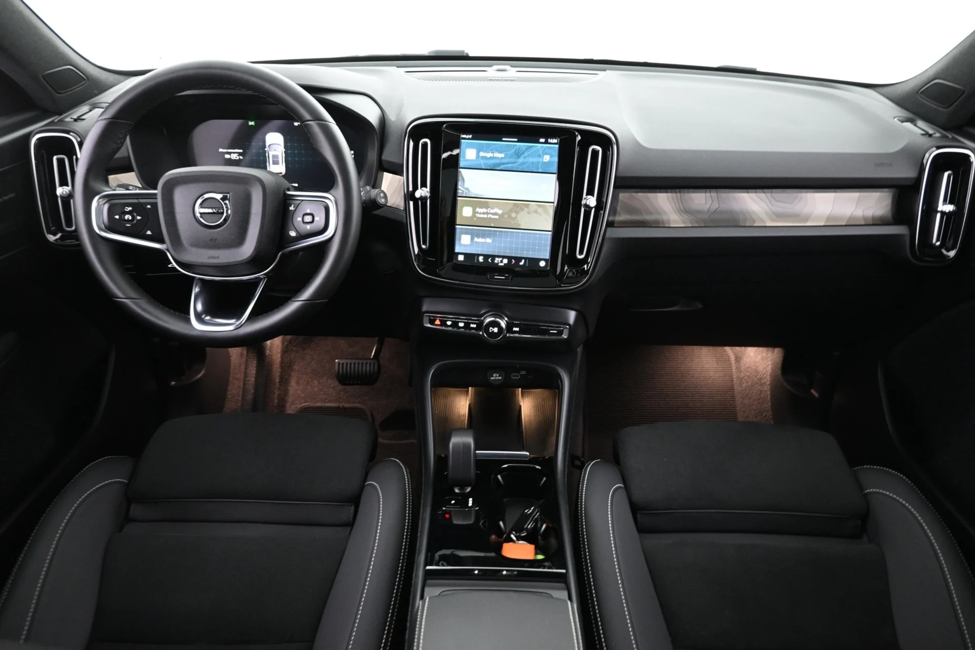 Car Image - 1luzKeOXComeMJFng3RC7Z