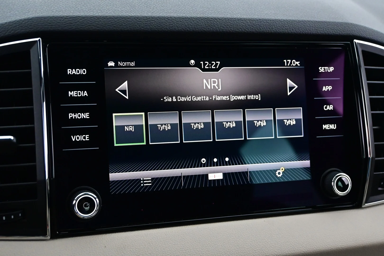 Car Image - 7HADF4rYSDQcniFQK8RlHh